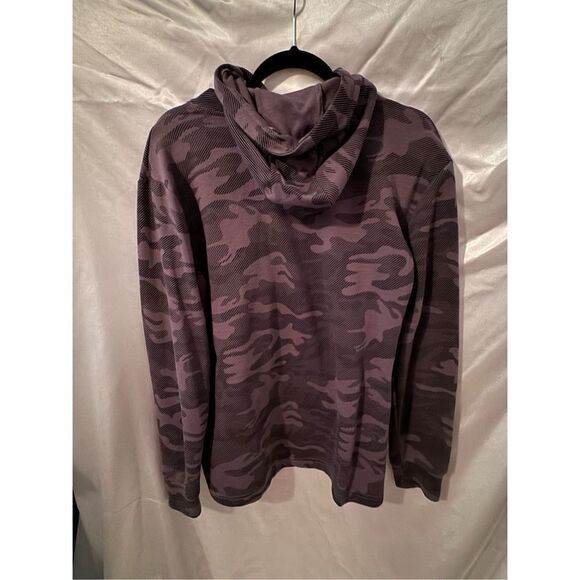 ☔️Camo Hoodie - Picture 2 of 3